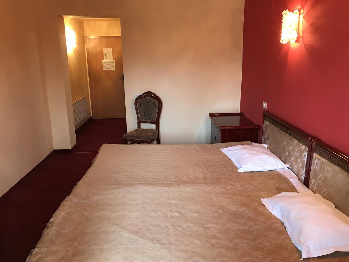 Moticica Hotel Timisoara Esterno foto