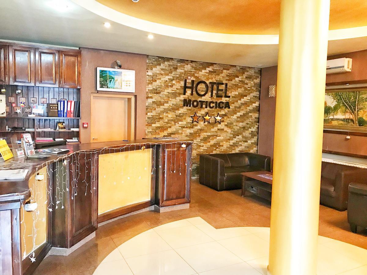 Moticica Hotel Timisoara Esterno foto